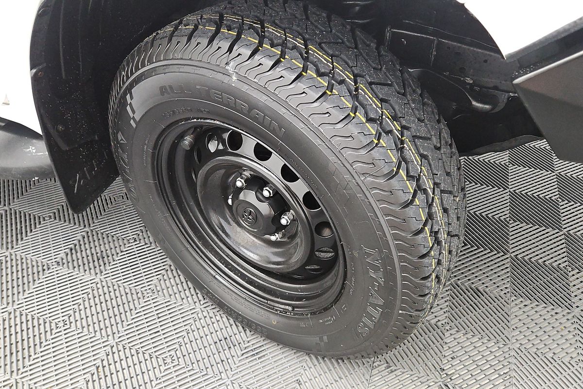 2022 Toyota Hilux SR GUN126R 4X4