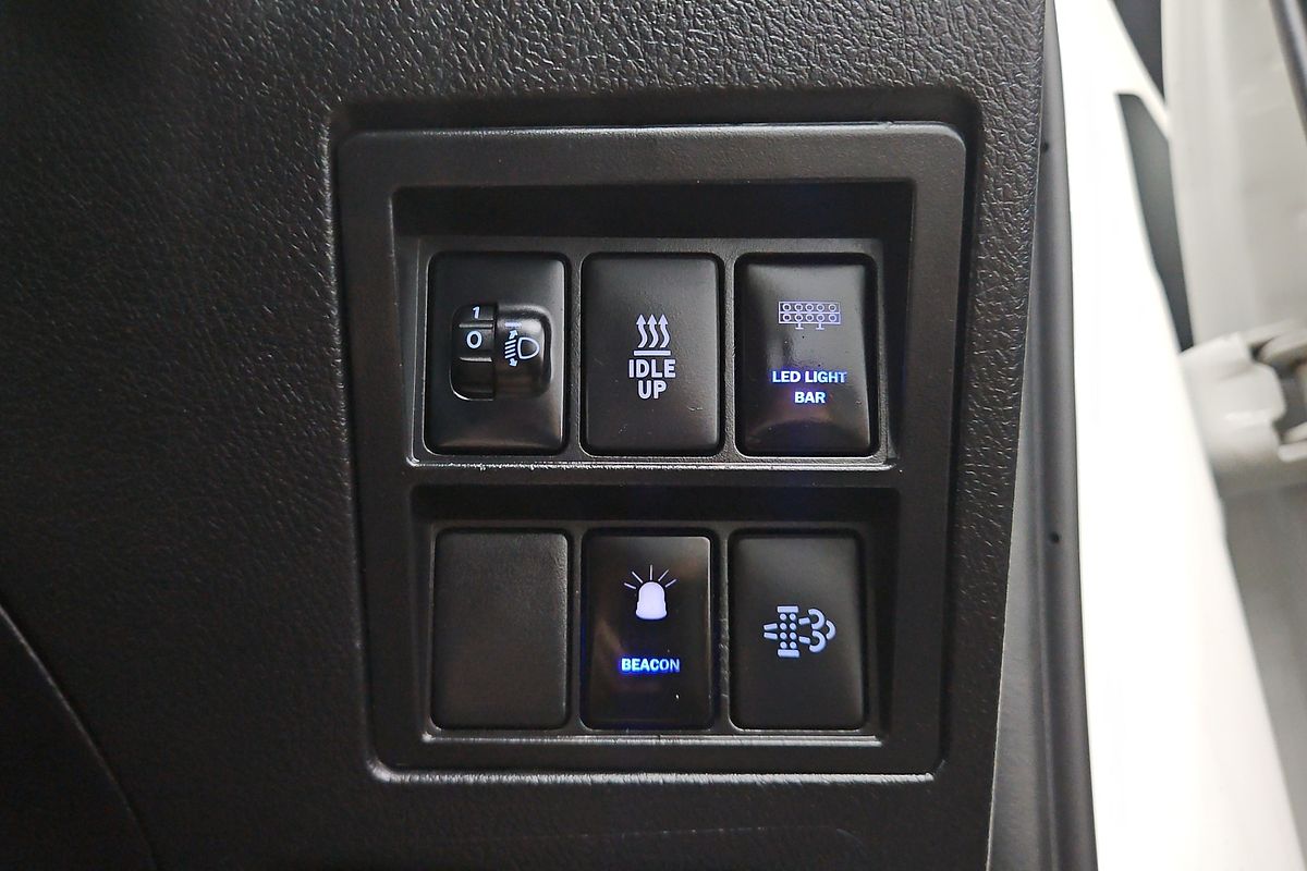 2022 Toyota Hilux SR GUN126R 4X4