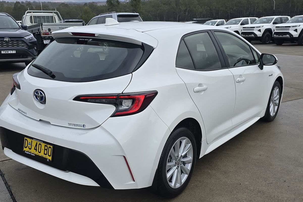 2023 Toyota Corolla Ascent Sport Hybrid ZWE219R