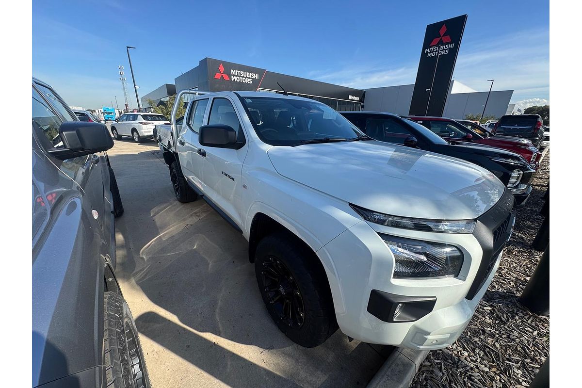 2025 Mitsubishi Triton GLX MV 4X4
