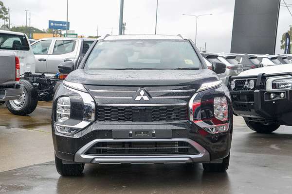 2025 Mitsubishi Outlander Exceed Tourer ZM thumb-2