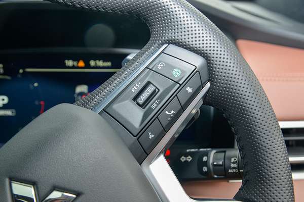 2025 Mitsubishi Outlander Exceed Tourer ZM thumb-15