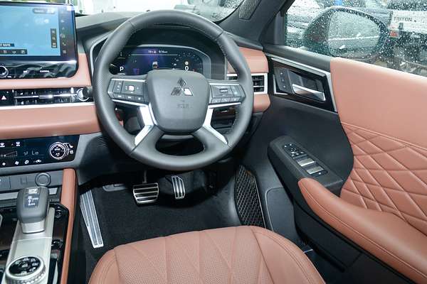 2025 Mitsubishi Outlander Exceed Tourer ZM thumb-18