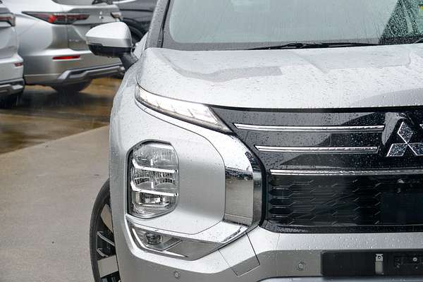2025 Mitsubishi Outlander Aspire ZM thumb-1