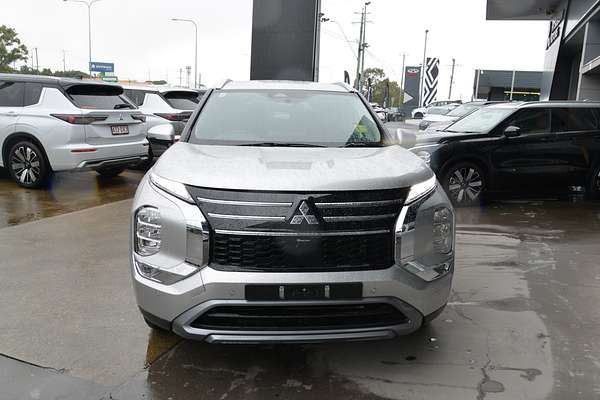 2025 Mitsubishi Outlander Aspire ZM thumb-2