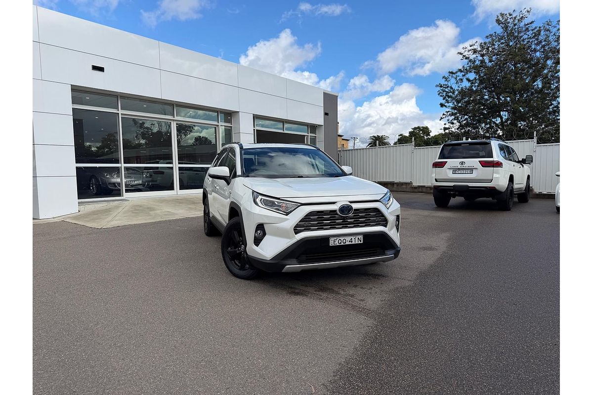 2020 Toyota RAV4 Cruiser AXAH54R