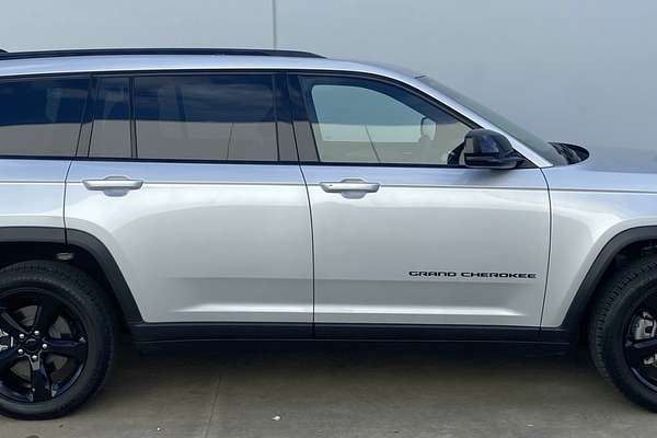2025 Jeep Grand Cherokee Night Eagle WL