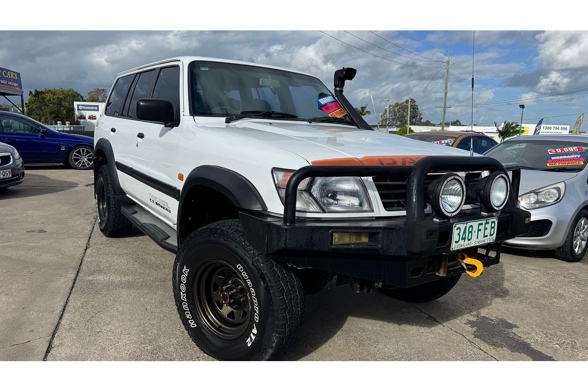 1999 Nissan Patrol ST GU
