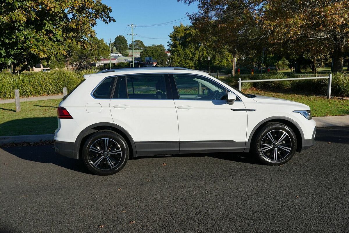2023 Volkswagen Tiguan 110TSI Life 5N