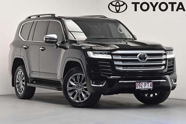 2023 Toyota Landcruiser Sahara ZX FJA300R