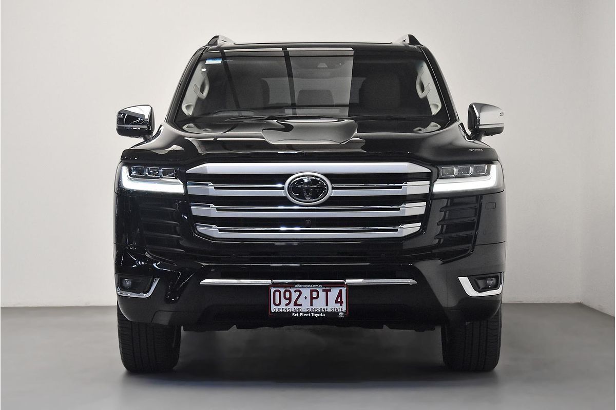 2023 Toyota Landcruiser Sahara ZX FJA300R