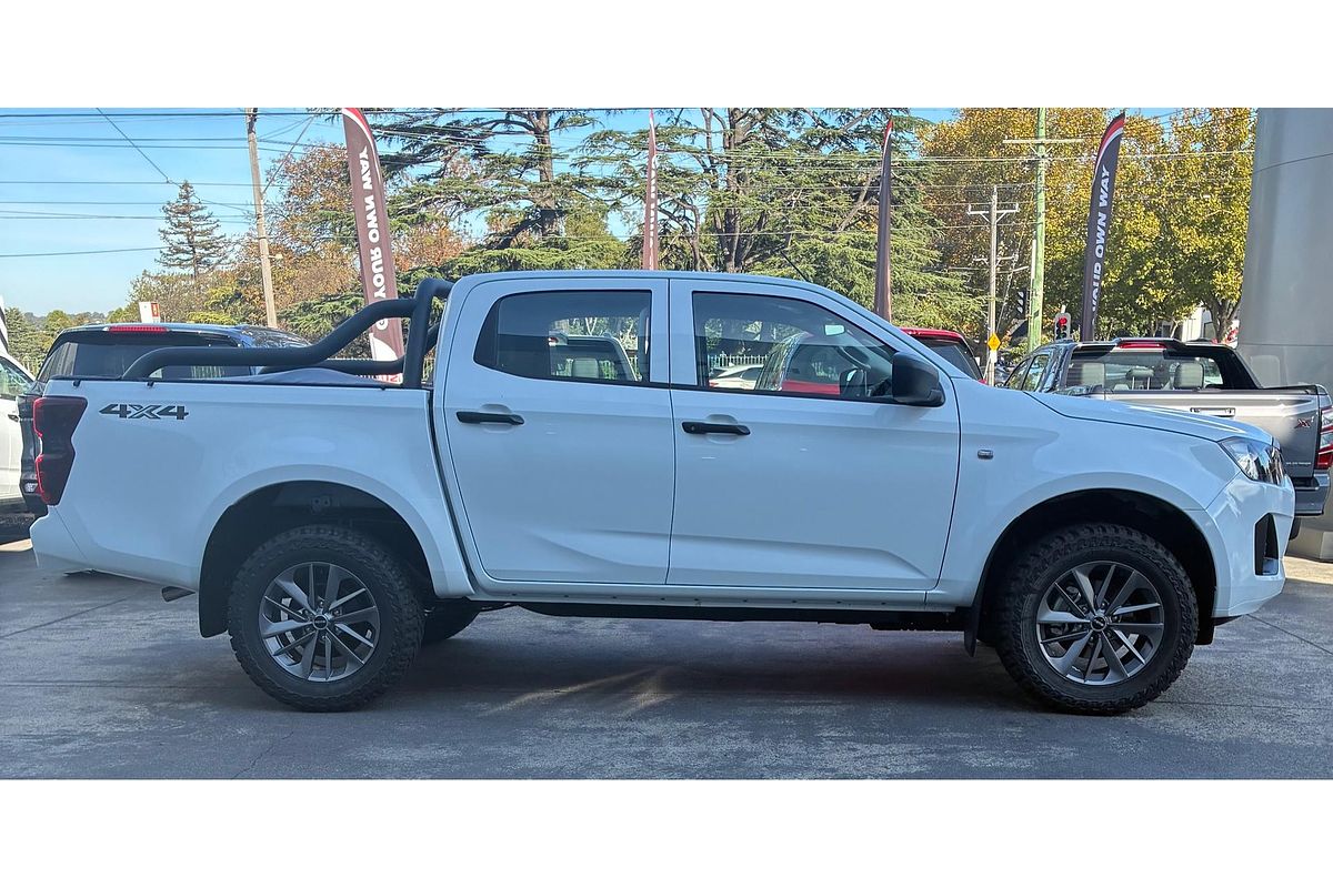 2025 Isuzu D-MAX SX 4X4