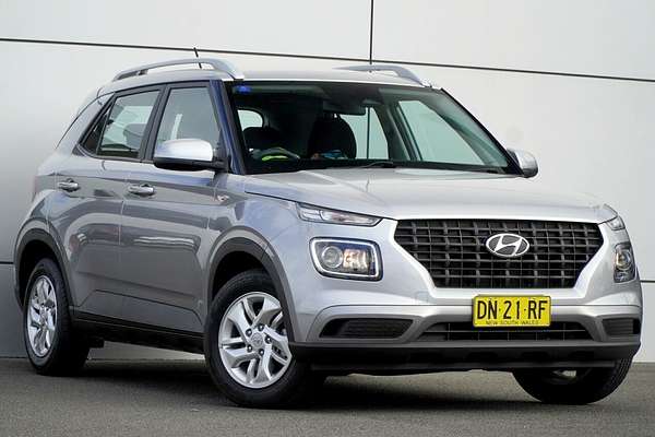2025 Hyundai Venue Active QX.V5