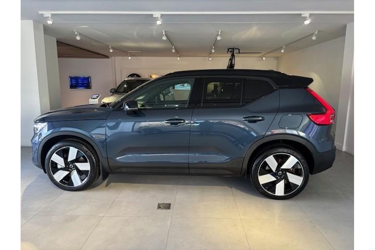 2025 Volvo EX40 Ultra Single Motor Extended Range