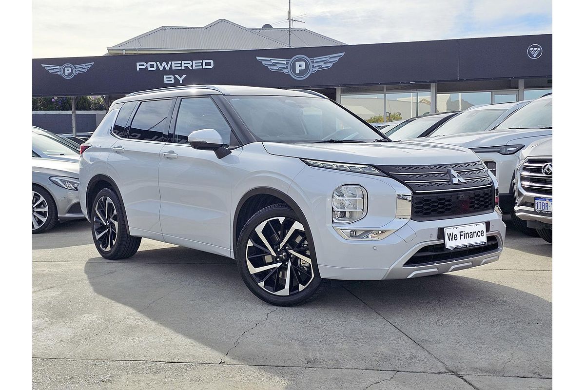 2023 Mitsubishi Outlander Exceed Tourer ZM