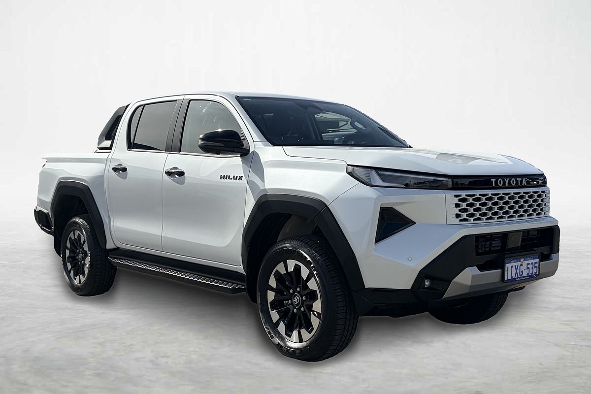 2026 Toyota Hilux SR5 48V GUN227R 4X4