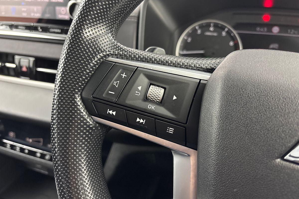 2025 Mitsubishi Outlander ES ZM