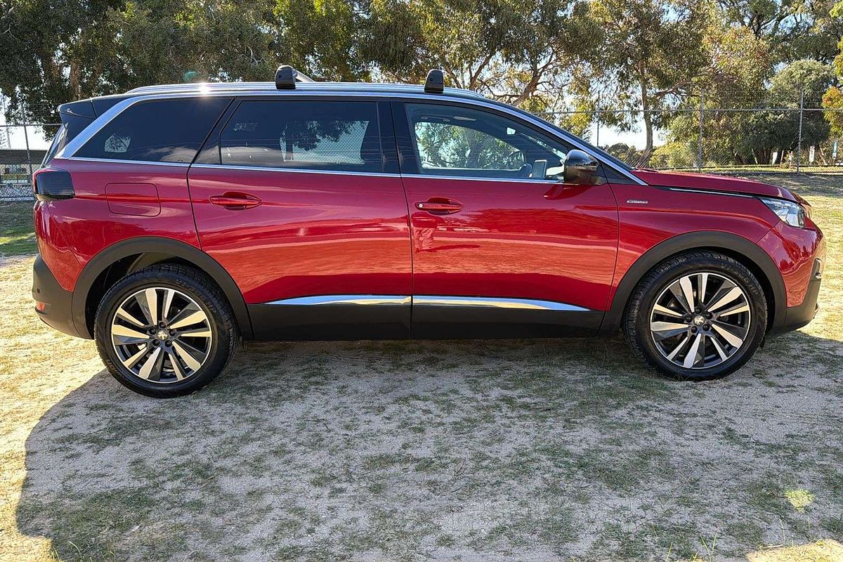 2020 Peugeot 5008 GT P87