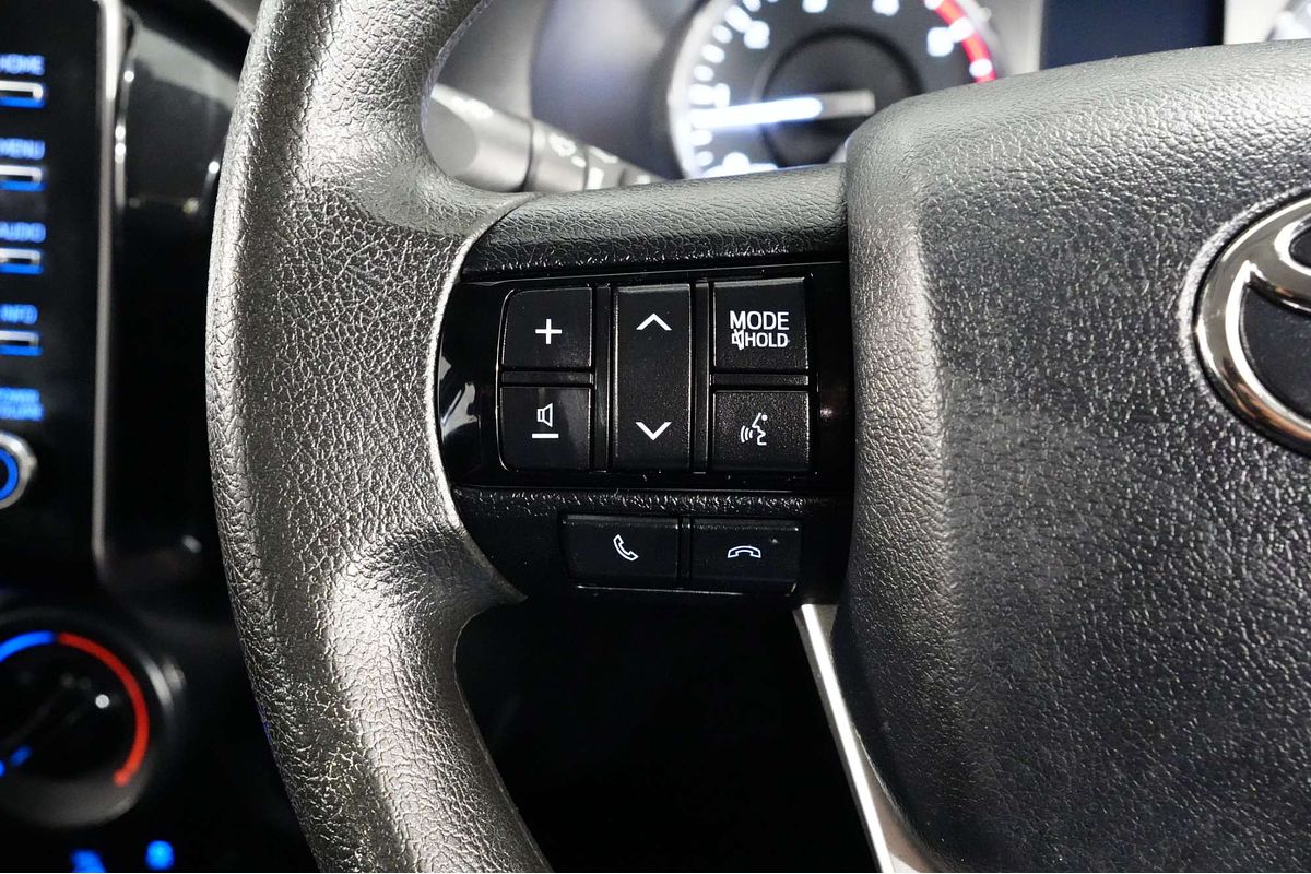 2022 Toyota Hilux SR GUN126R 4X4