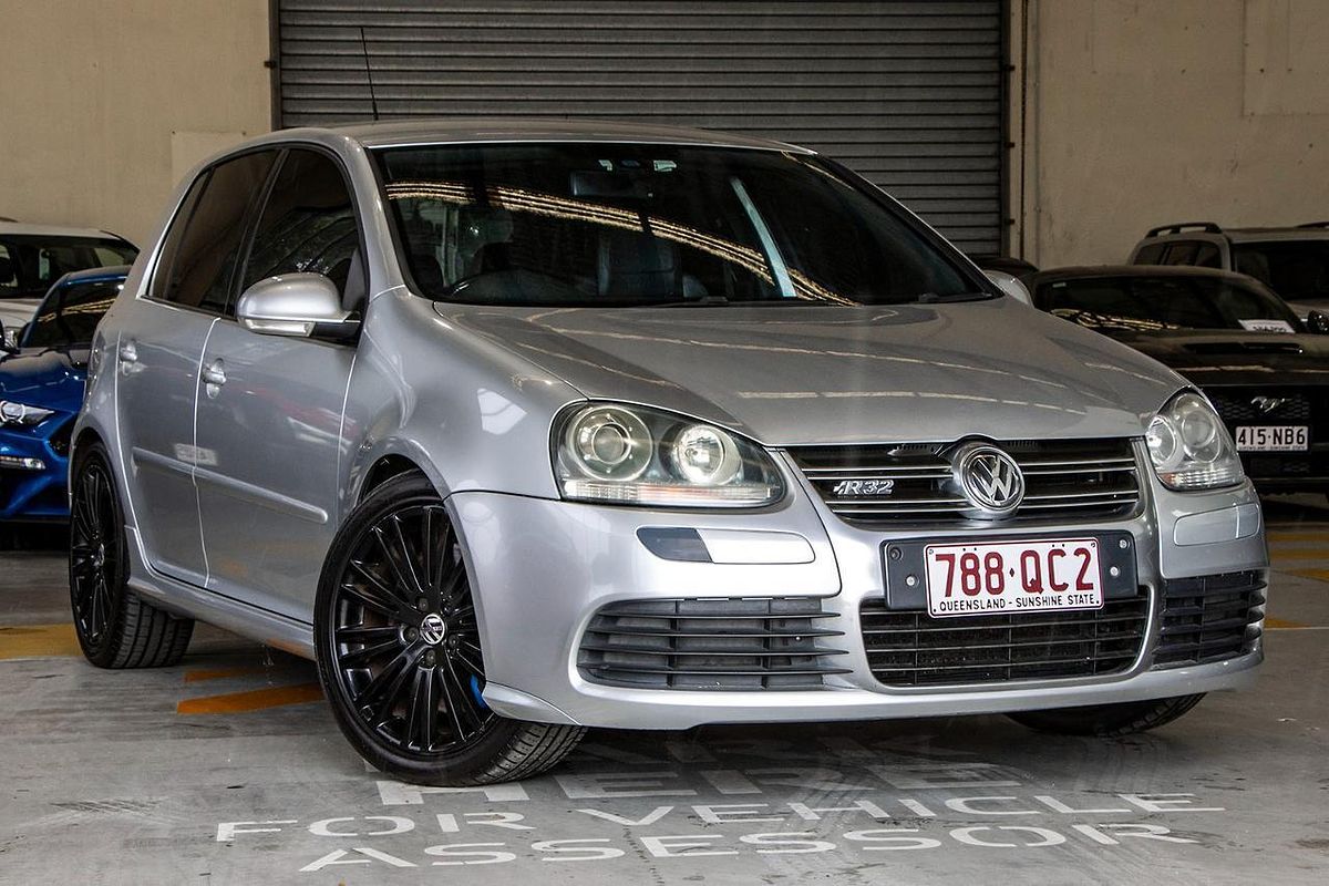 2007 Volkswagen Golf R32 V