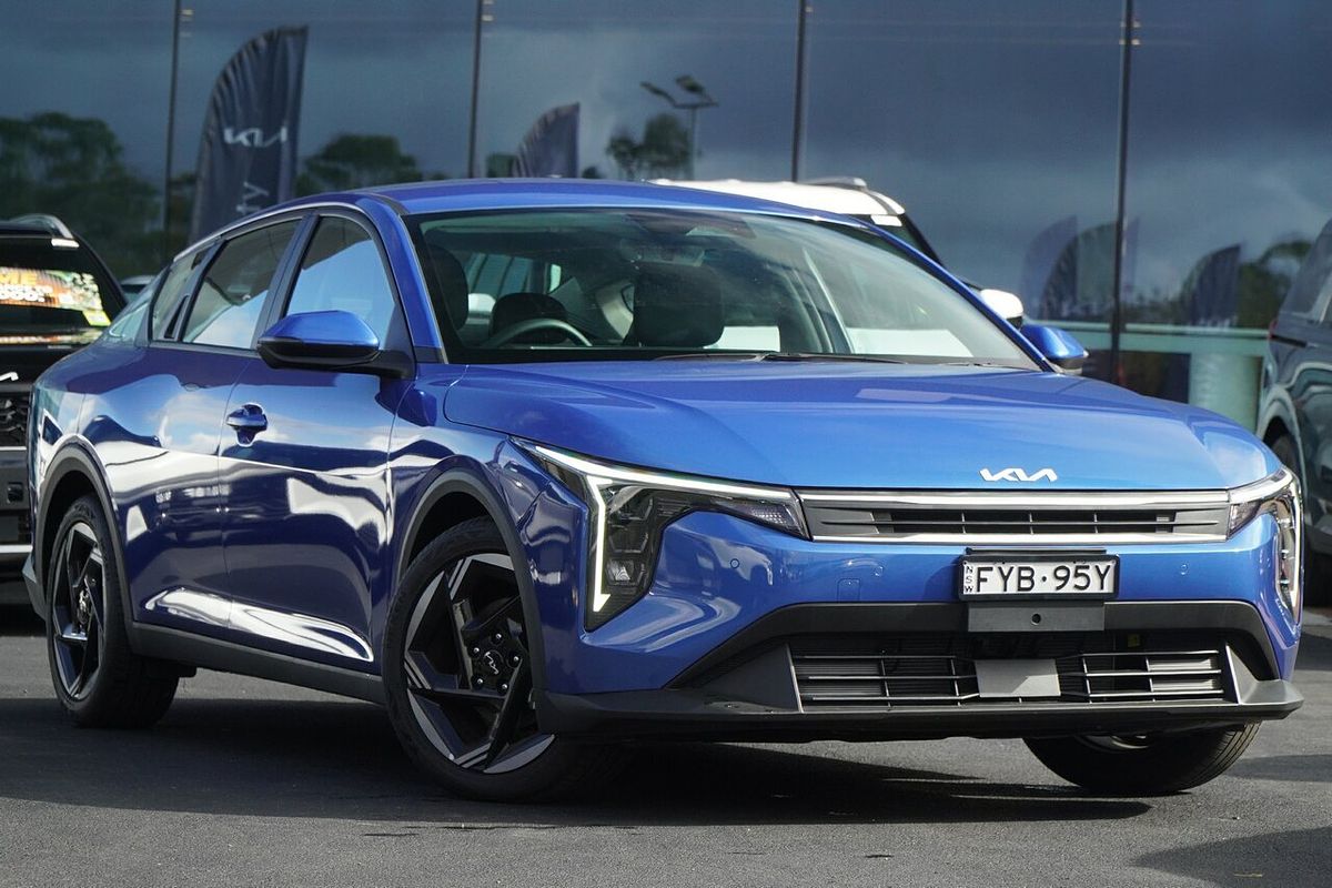 2025 Kia K4 Sport+ CL4m