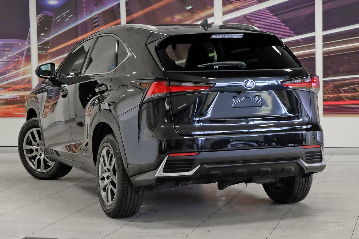 2021 Lexus NX NX300h Luxury AYZ10R