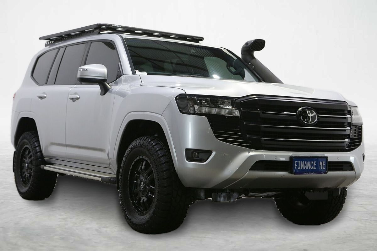 2024 Toyota Landcruiser GXL FJA300R