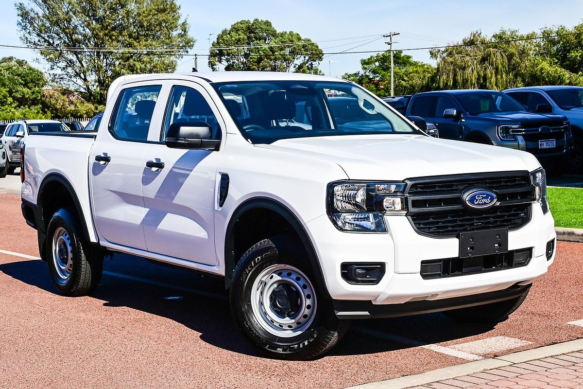 2025 Ford Ranger XL 4X4 2.0L