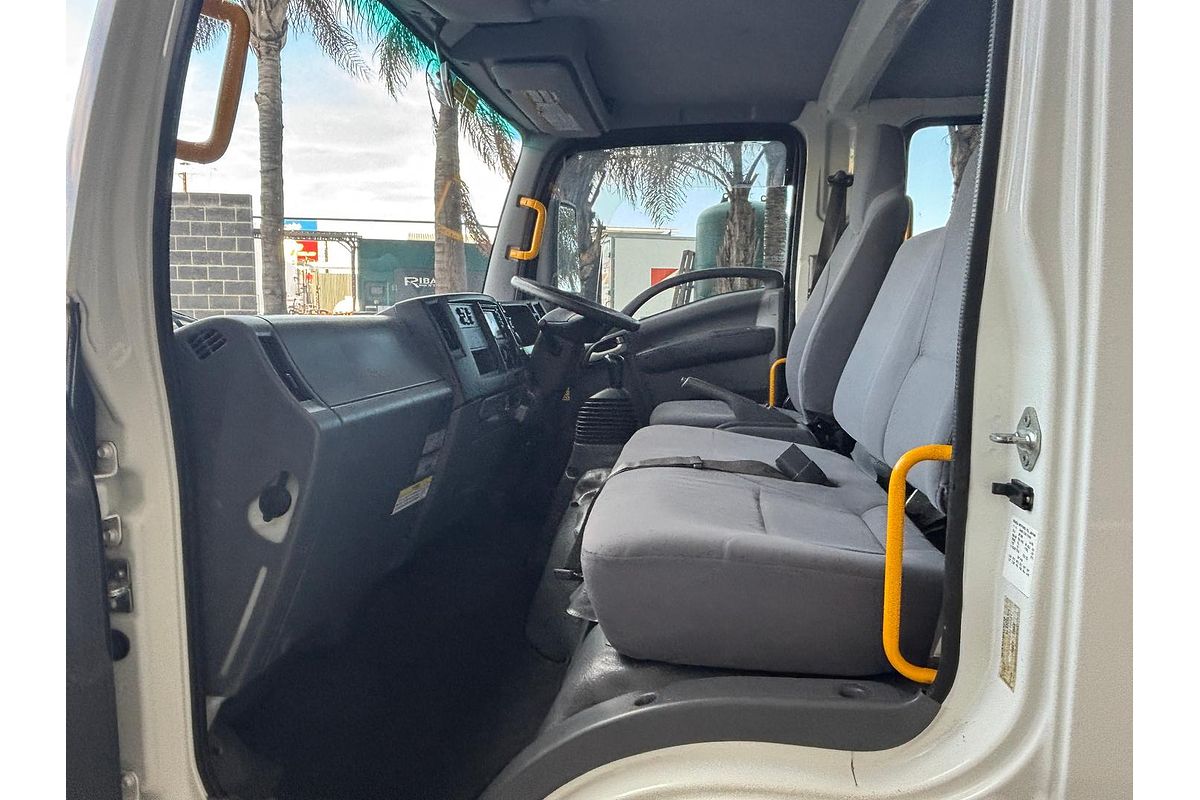 2017 Isuzu N Series NPS 75/45-155 image 24