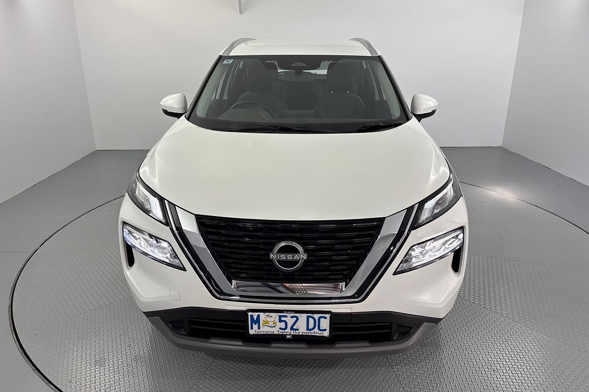 2024 Nissan X-TRAIL ST T33