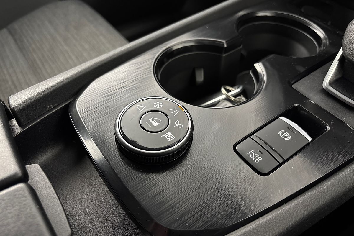 2024 Nissan X-TRAIL ST T33