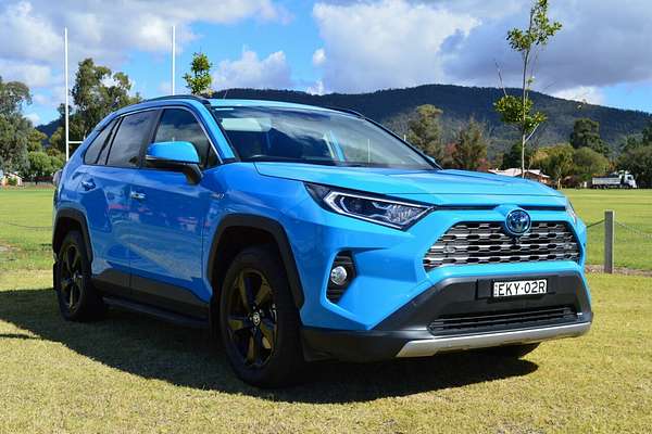 2020 Toyota RAV4 Cruiser AXAH54R