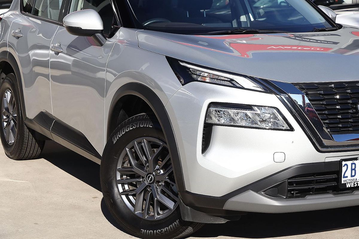 2024 Nissan X-TRAIL ST T33