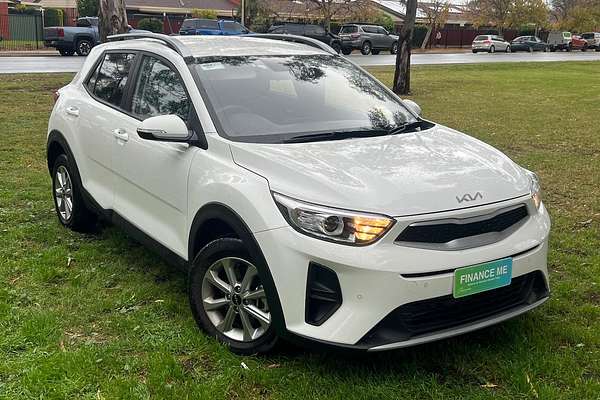 2024 Kia Stonic S YB