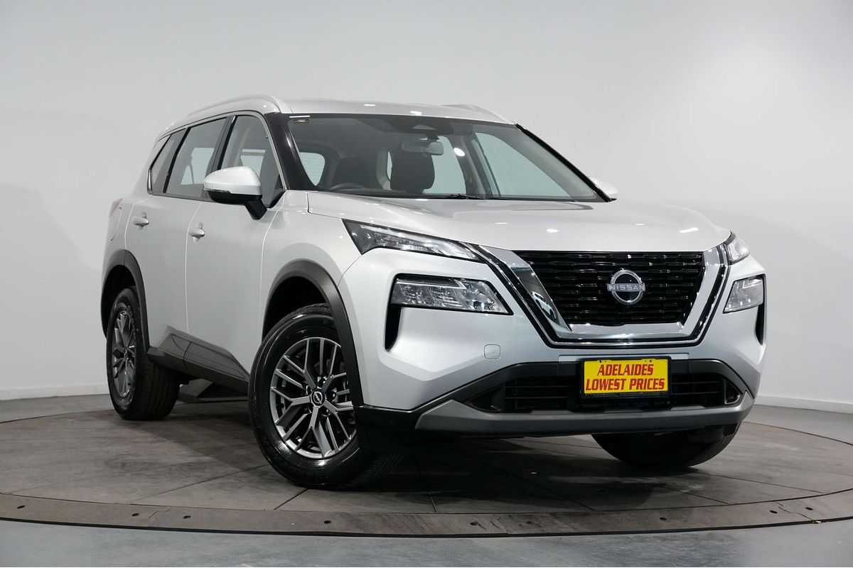 2024 Nissan X-TRAIL ST T33