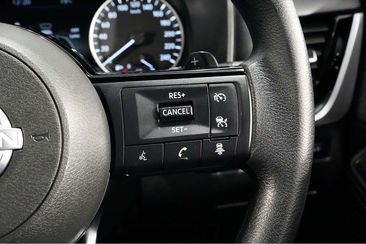 2024 Nissan X-TRAIL ST T33