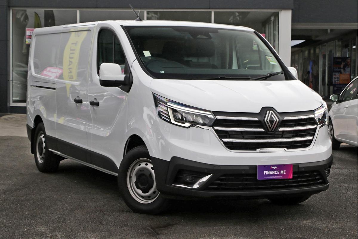2025 Renault Trafic Pro X82 SWB Low Roof