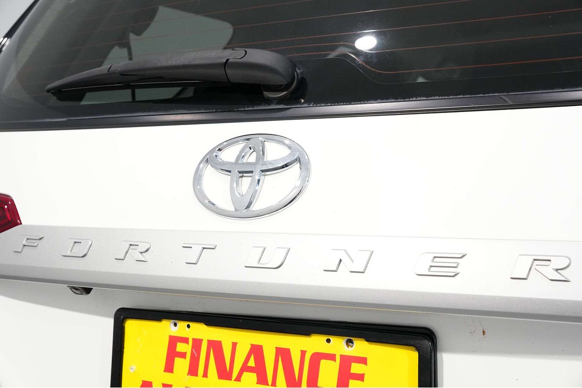 2021 Toyota Fortuner GX GUN156R
