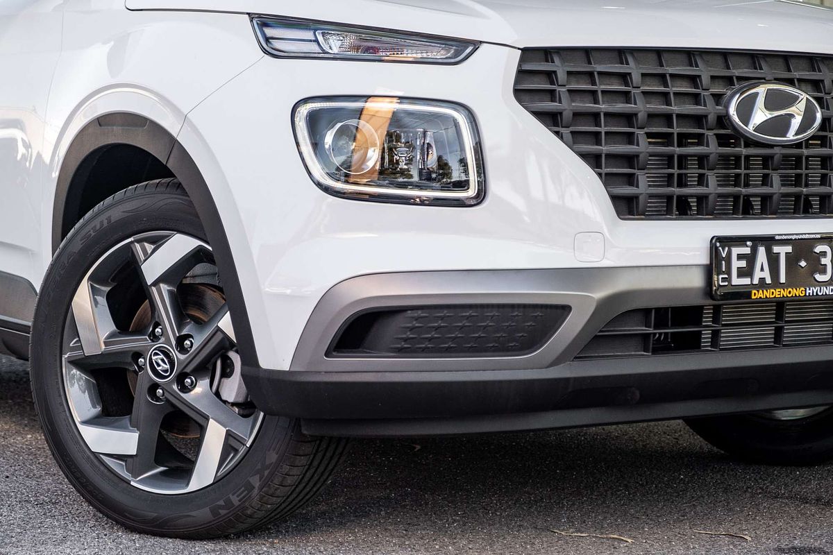 2025 Hyundai Venue Active QX.V5
