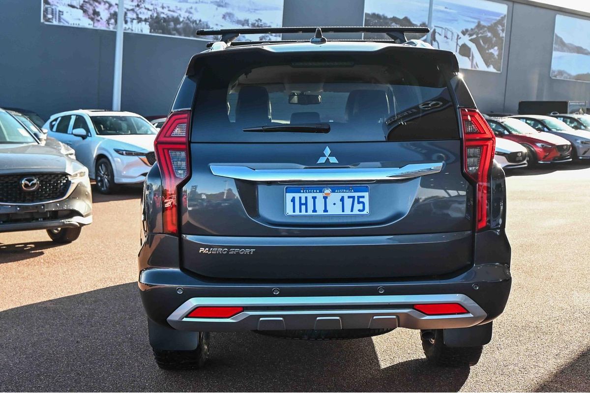 2022 Mitsubishi Pajero Sport Exceed QF