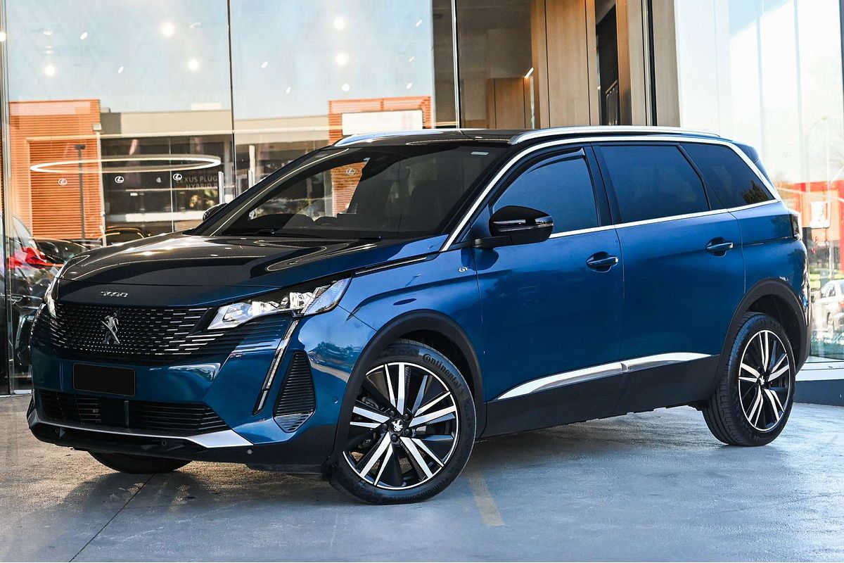 2022 Peugeot 5008 GT P87