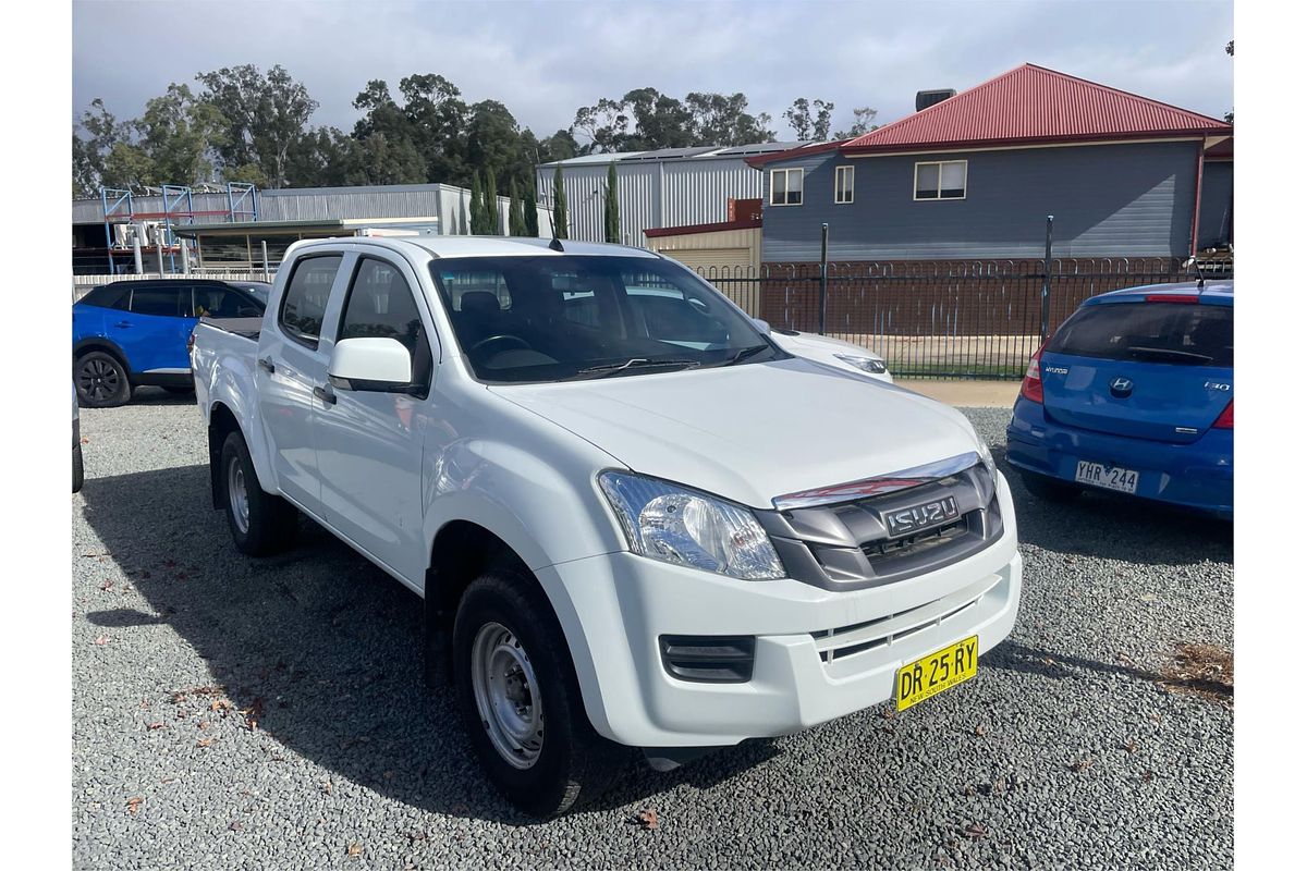 2016 Isuzu D-MAX SX Rear Wheel Drive