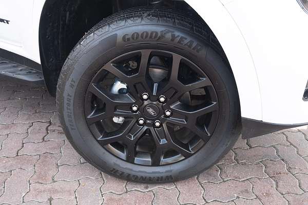 2023 Ford Everest Sport 3.0L thumb-2