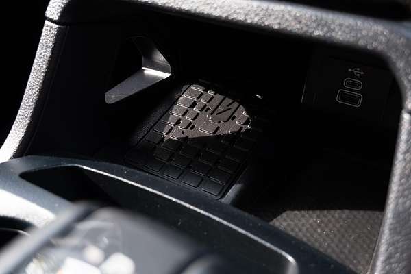 2023 Ford Everest Sport 3.0L thumb-30