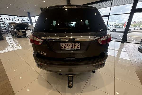 2020 Isuzu MU-X LS-U thumb-6