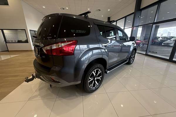 2020 Isuzu MU-X LS-U thumb-7