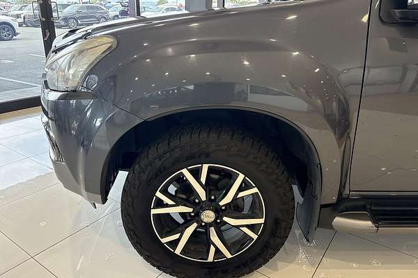 2020 Isuzu MU-X LS-U thumb-16
