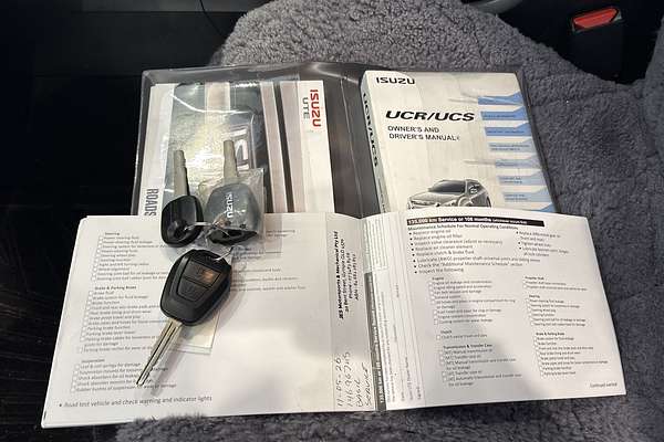 2020 Isuzu MU-X LS-U thumb-37