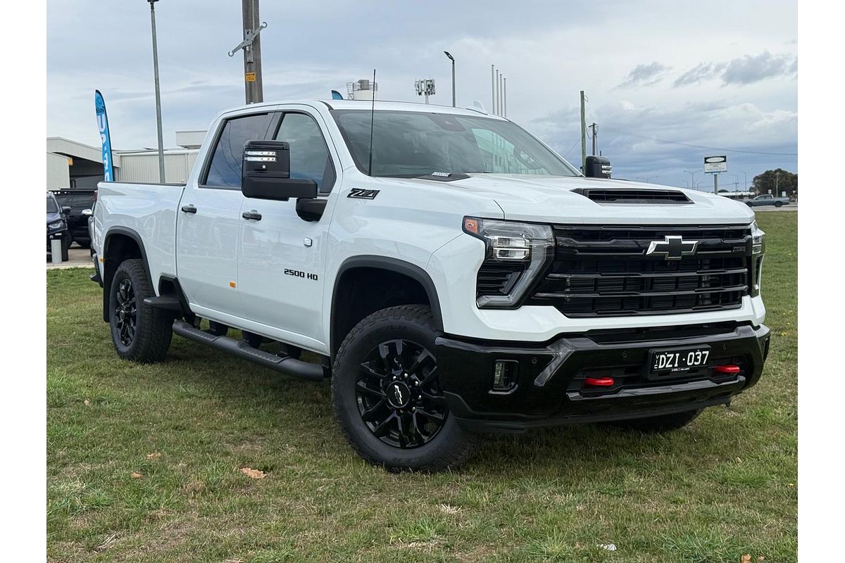 2026 Chevrolet Silverado HD LTZ Premium W/Tech Pack T1 4X4
