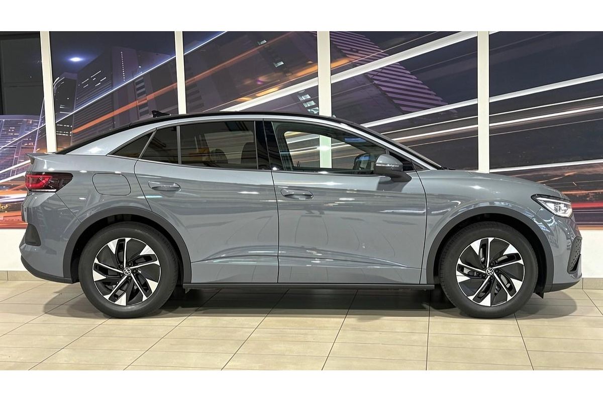 2025 Volkswagen ID.5 Pro E2